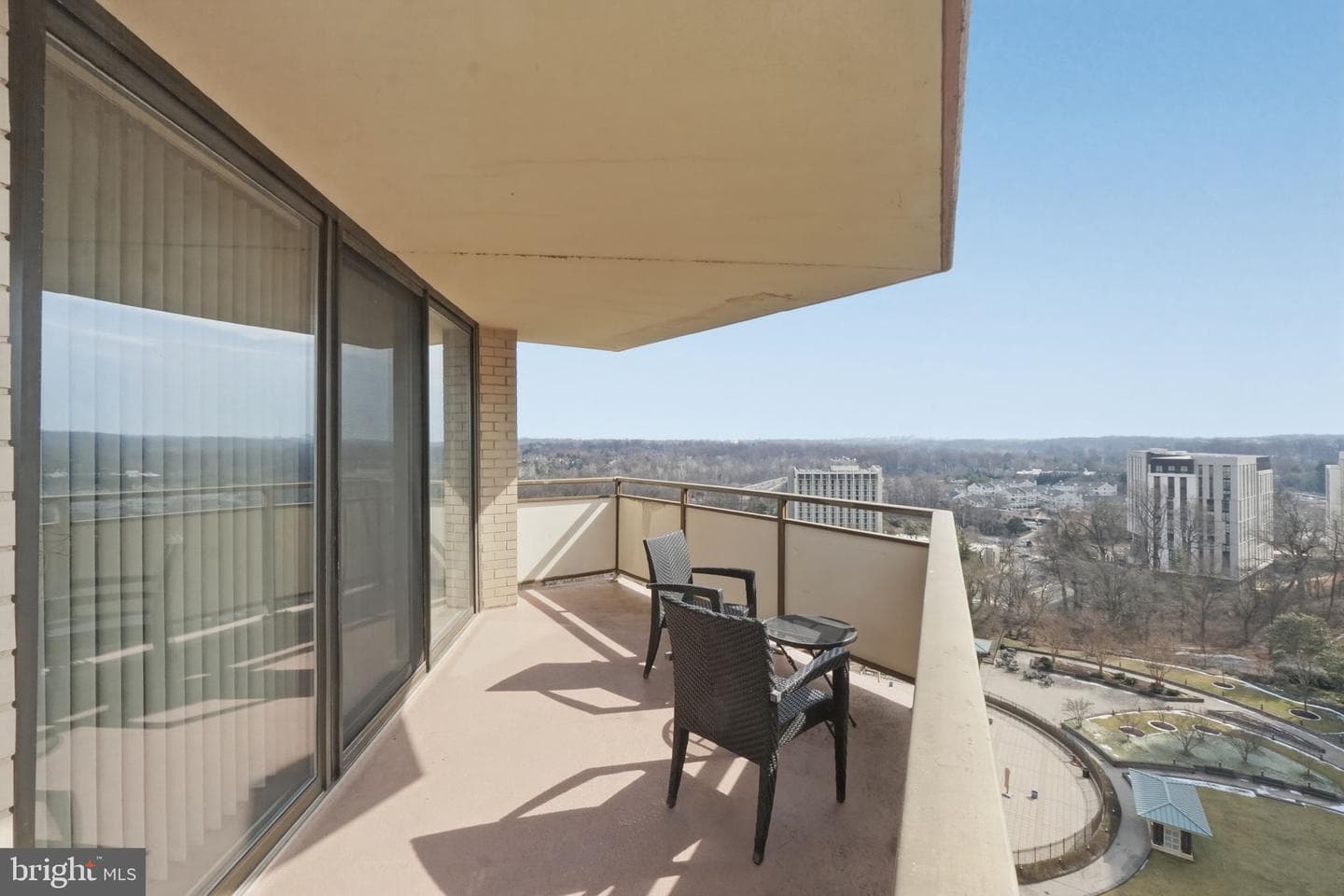 5225 Pooks Hill Road #1401n photo 4