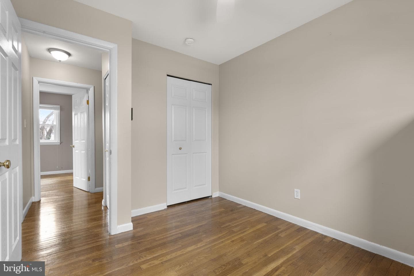 3008 Hardy Avenue photo 19