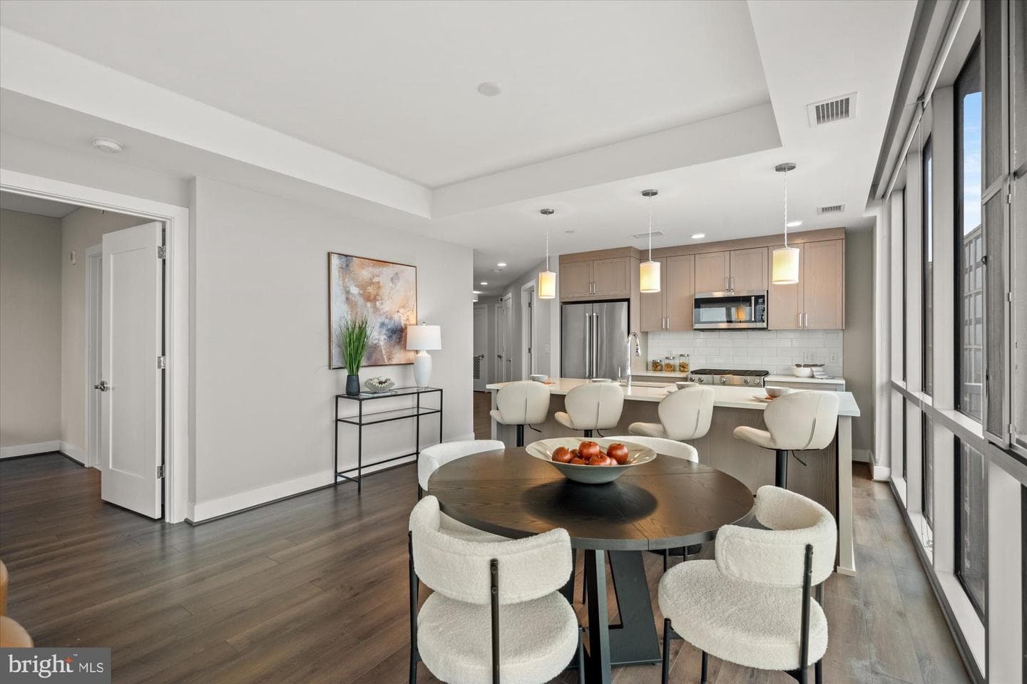 930 Rose Avenue #1704 photo 7