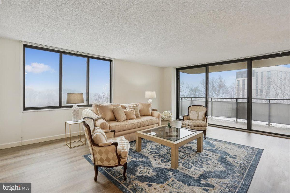 5225 Pooks Hill Road #629s photo 6