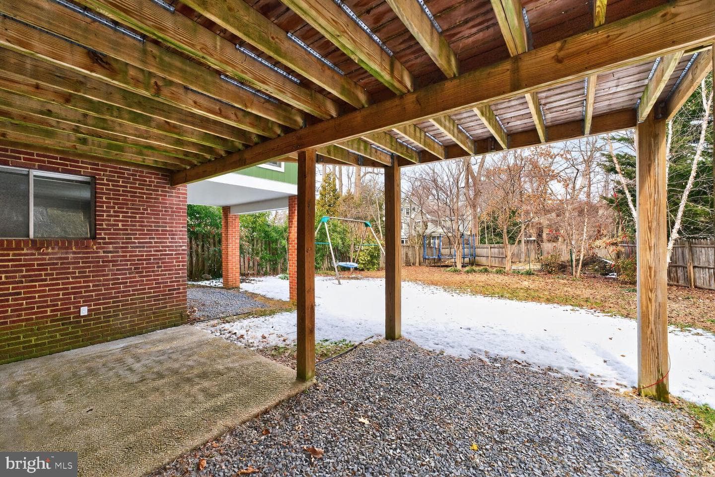 6113 Madawaska Road photo 29