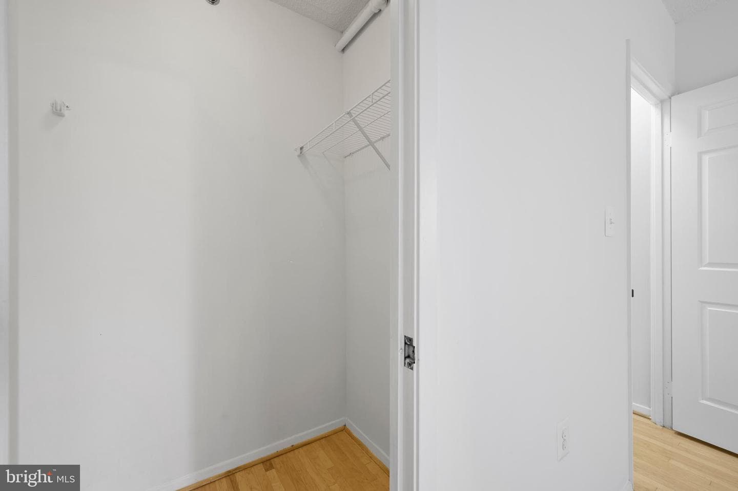 4801 Fairmont Avenue #412 photo 21