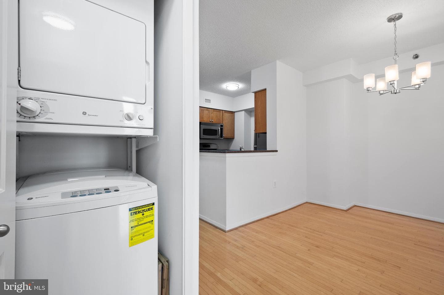 4801 Fairmont Avenue #412 photo 23