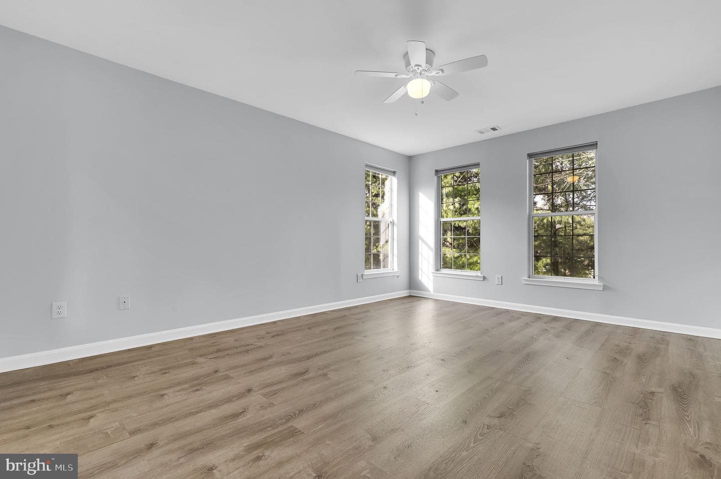 9707 Meggs Point Place photo 23