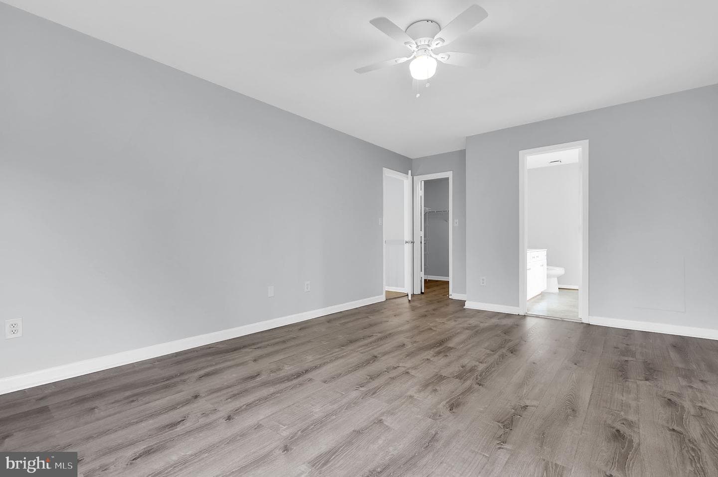 9707 Meggs Point Place photo 24
