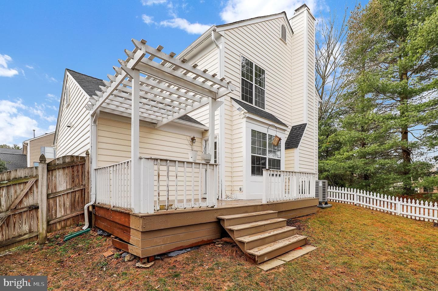 9707 Meggs Point Place photo 39