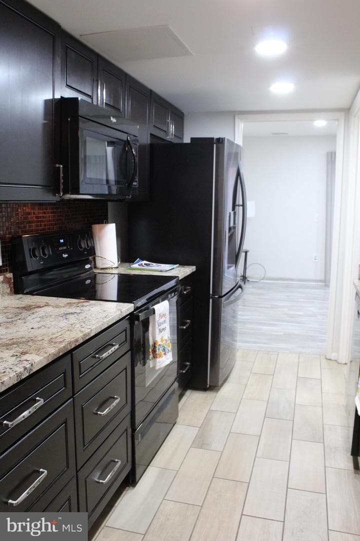 15002 Eardley Court #282-B photo 7