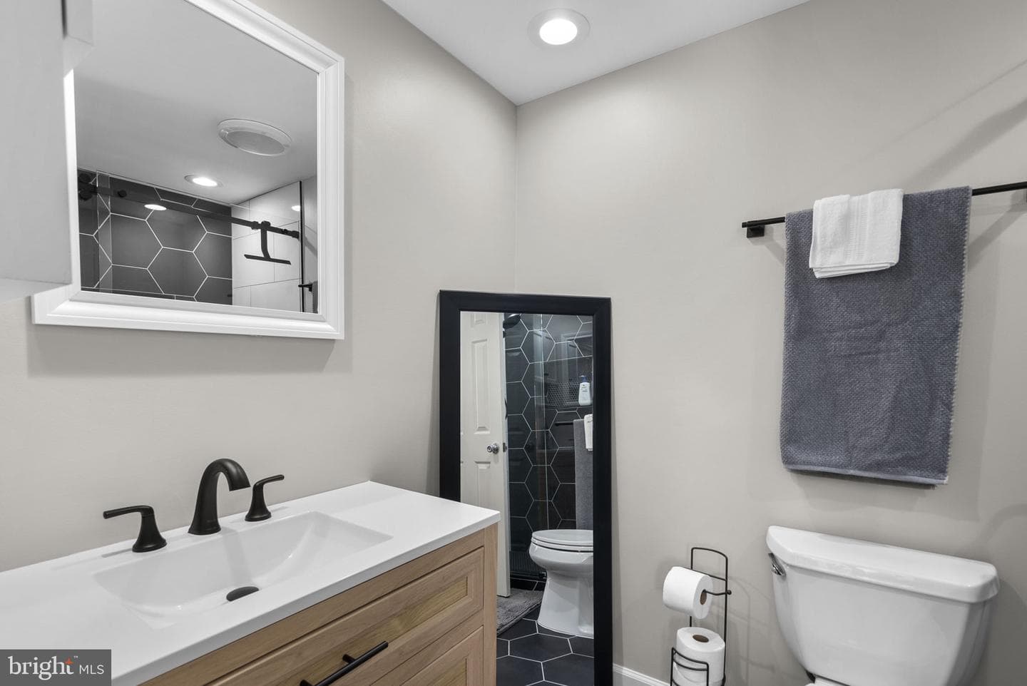 8412 Burchap Drive photo 26