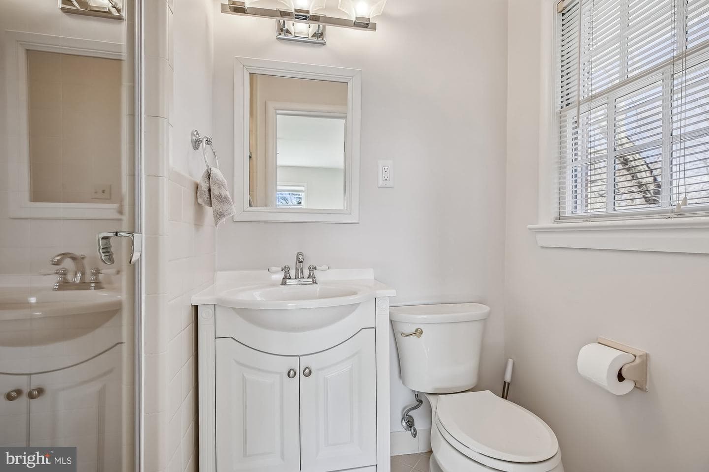 606 Winhall Way photo 34