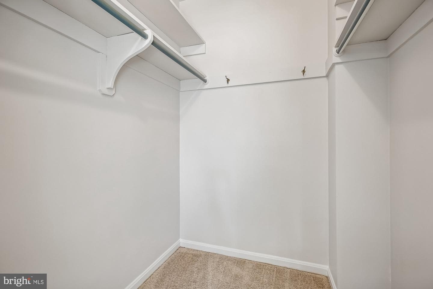 606 Winhall Way photo 35