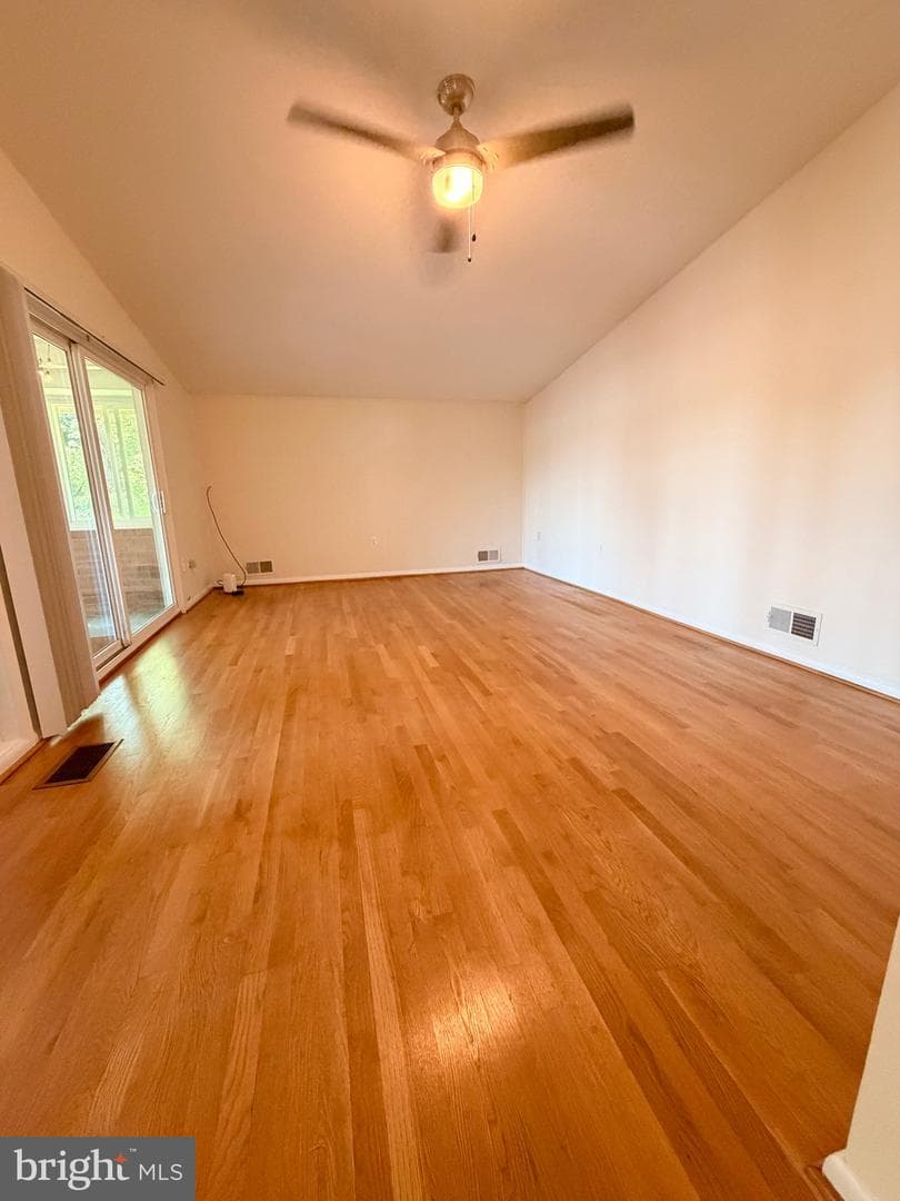 11412 Fairoak Drive photo 19