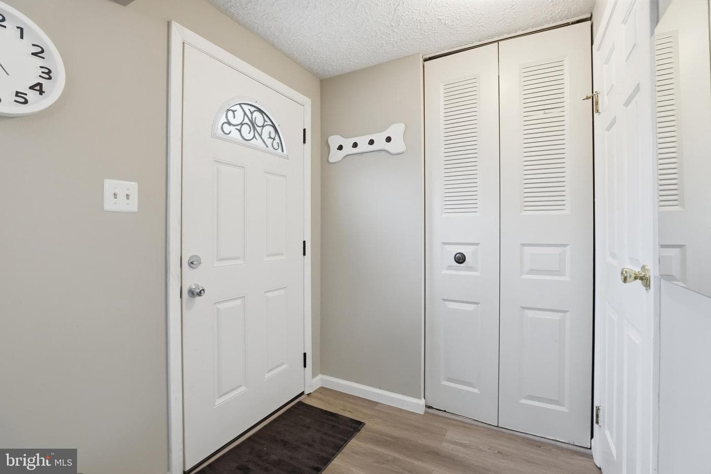 10504 Apple Ridge Road photo 2
