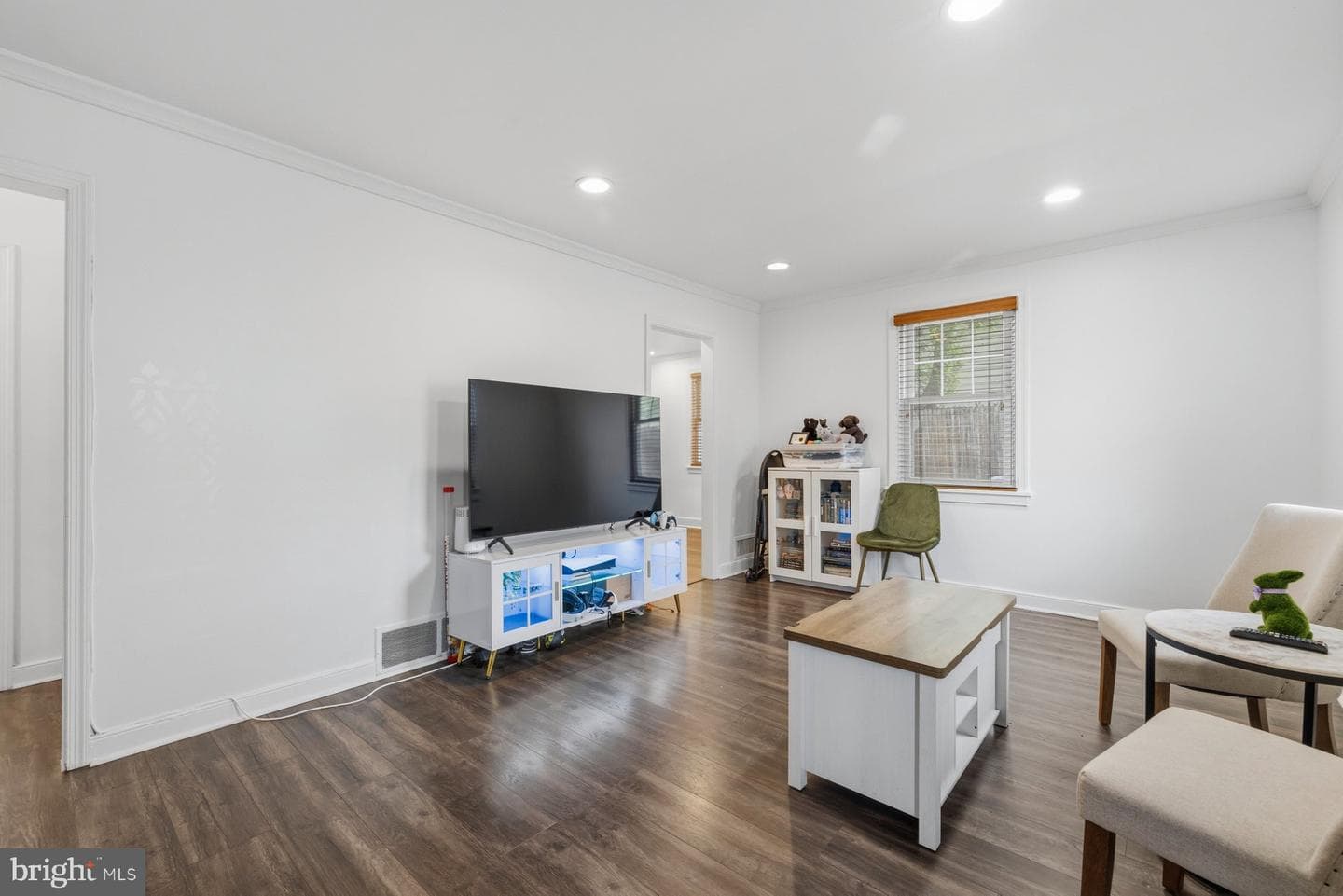 2715 Randolph Road photo 2