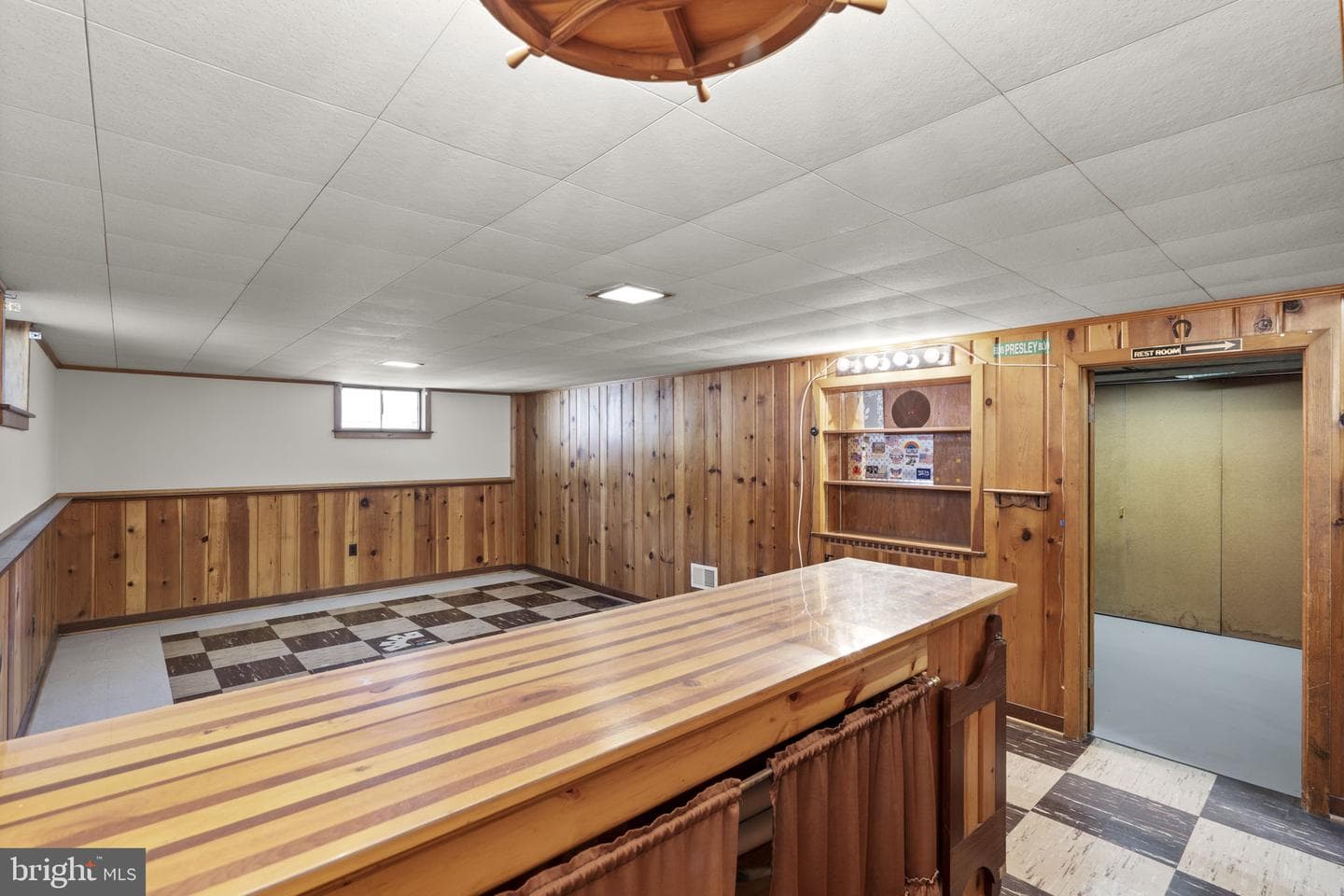 909 1st Street photo 30