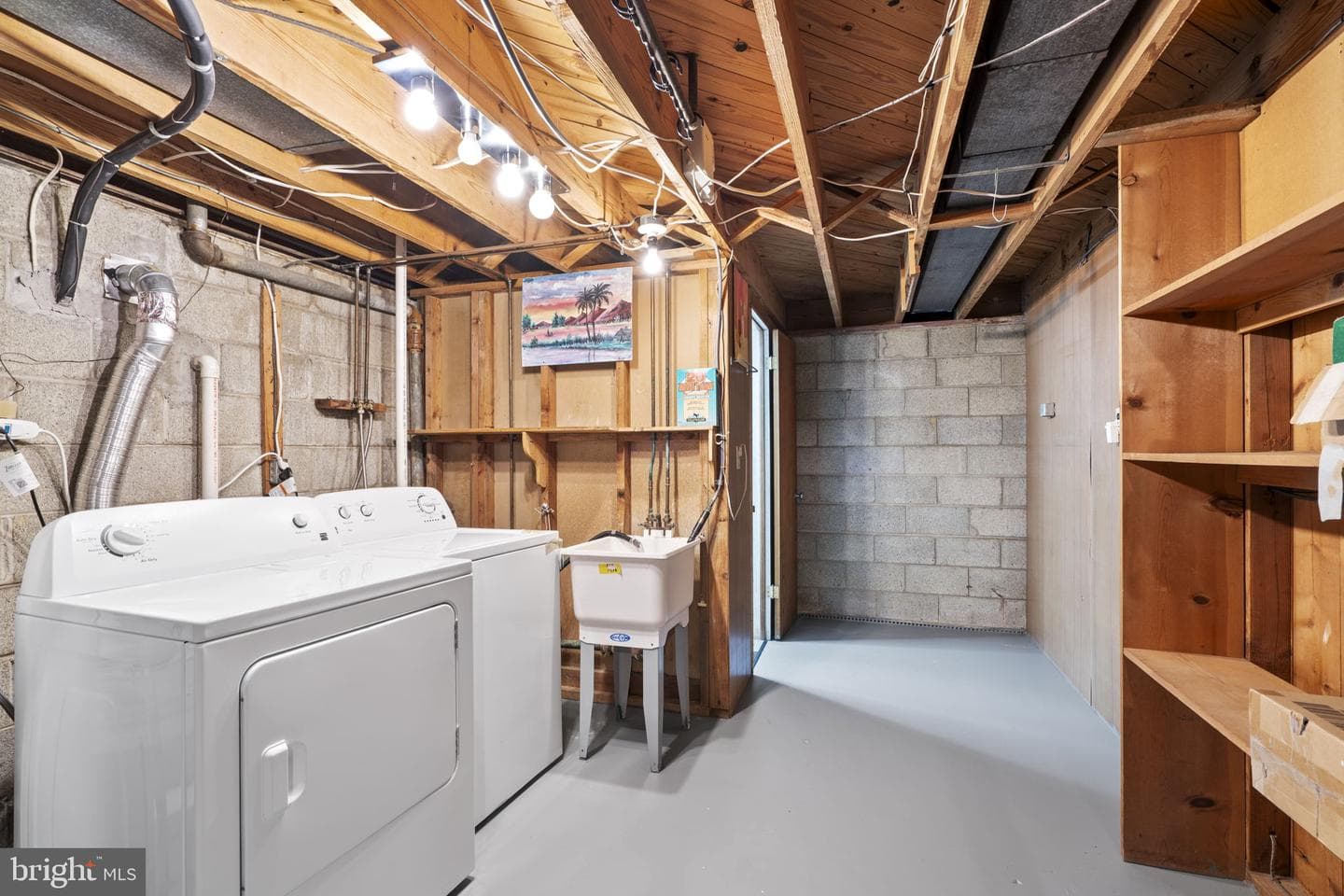 909 1st Street photo 37
