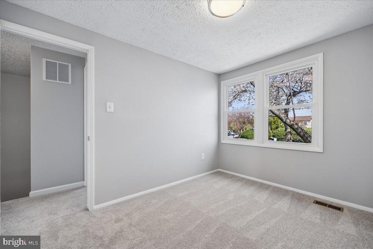 25615 Coltrane Drive photo 21
