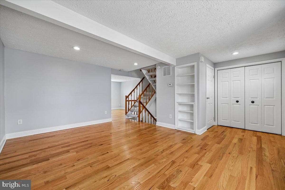 25615 Coltrane Drive photo 3
