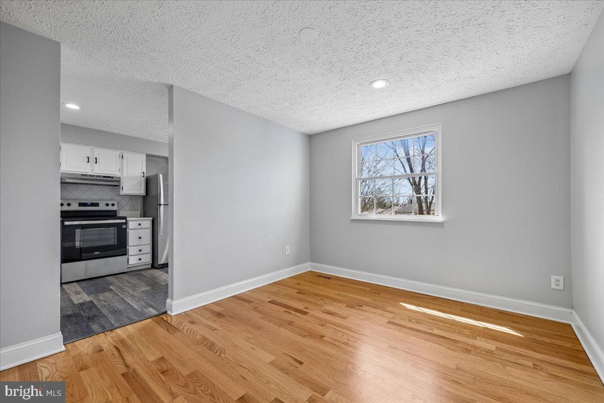 25615 Coltrane Drive photo 7