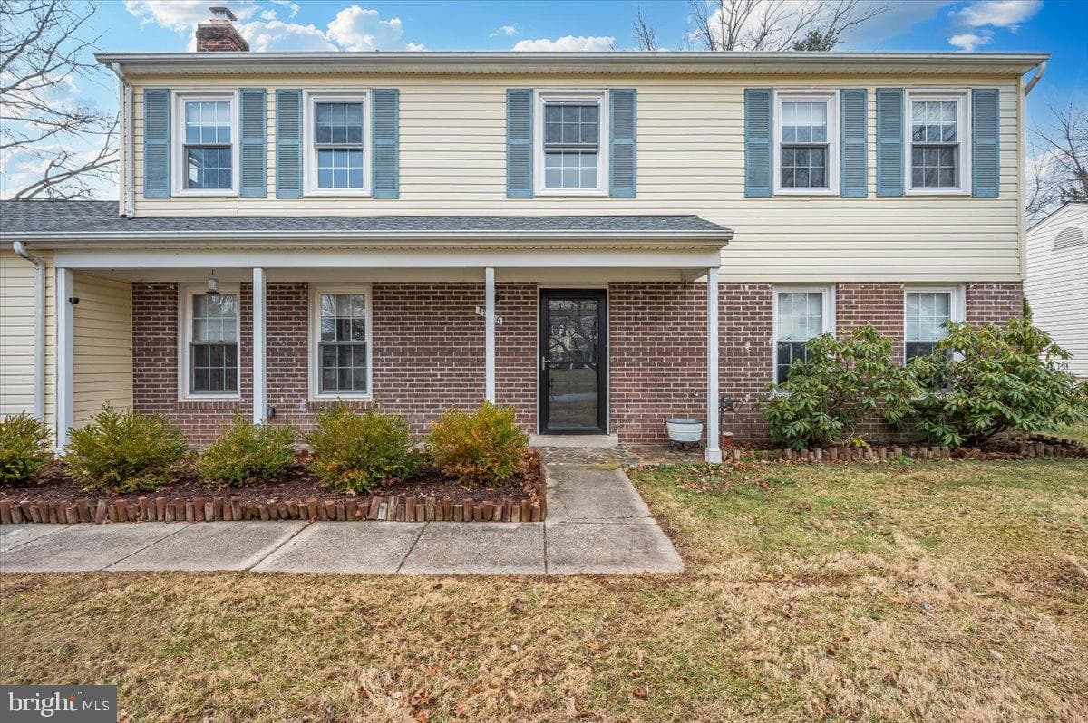 17116 Chiswell Road photo 3