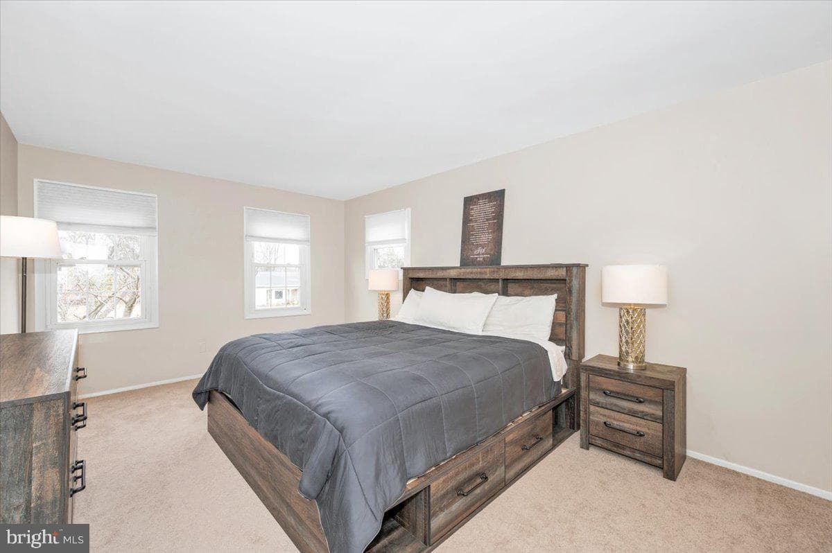 17116 Chiswell Road photo 36