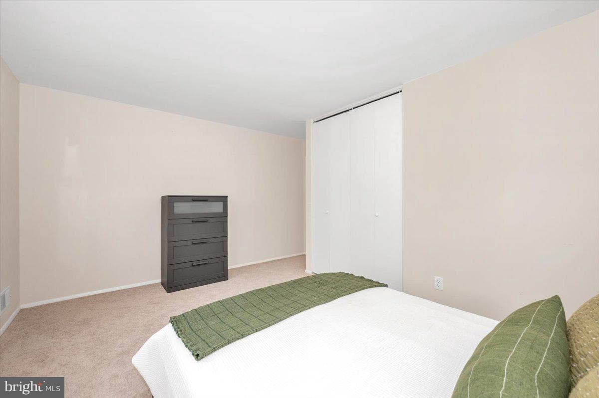 17116 Chiswell Road photo 50