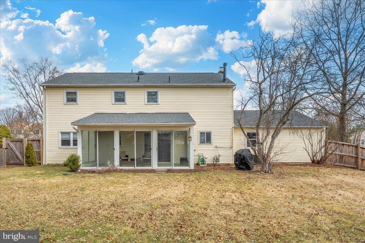 17116 Chiswell Road photo 53