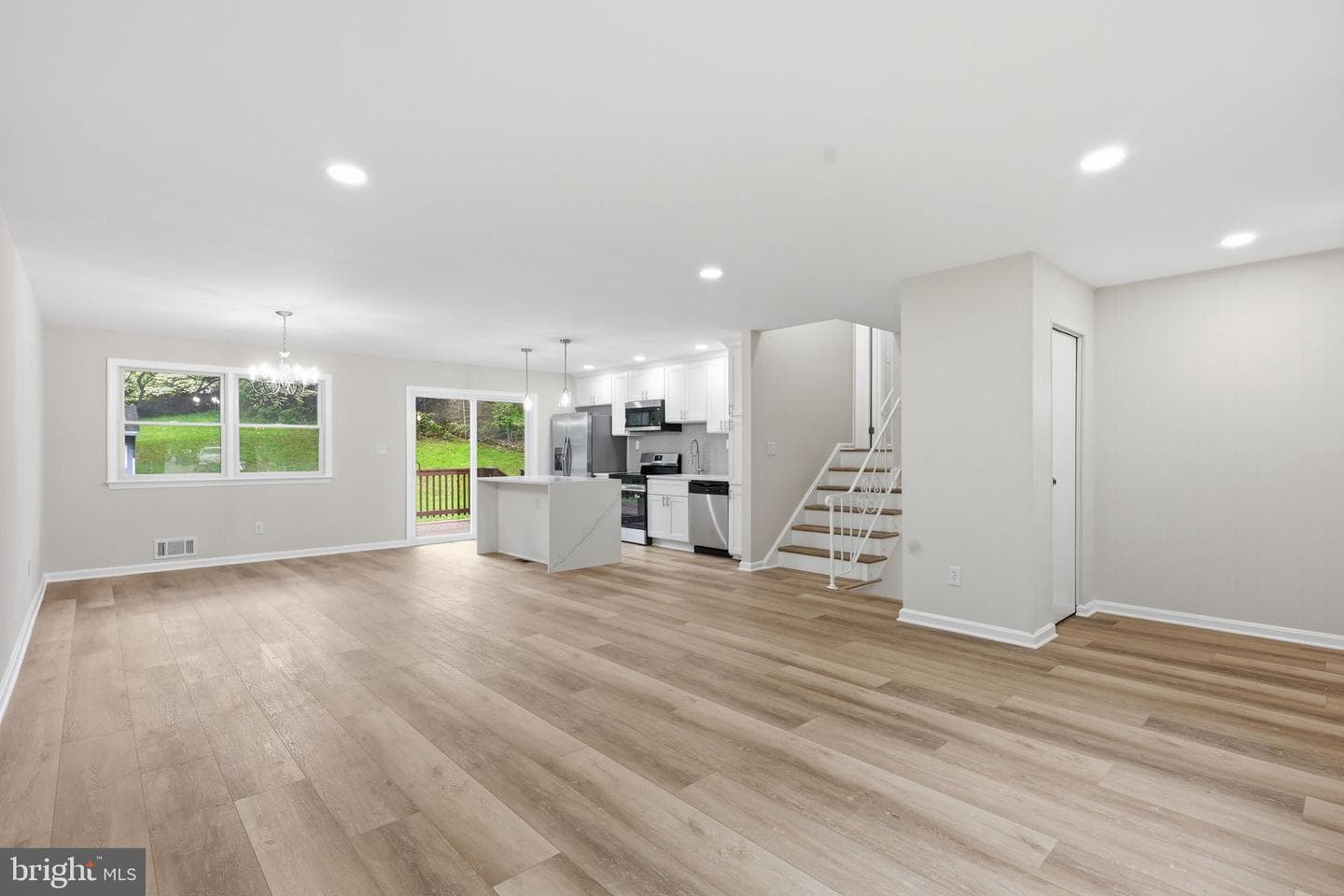 11000 Conti Place photo 12