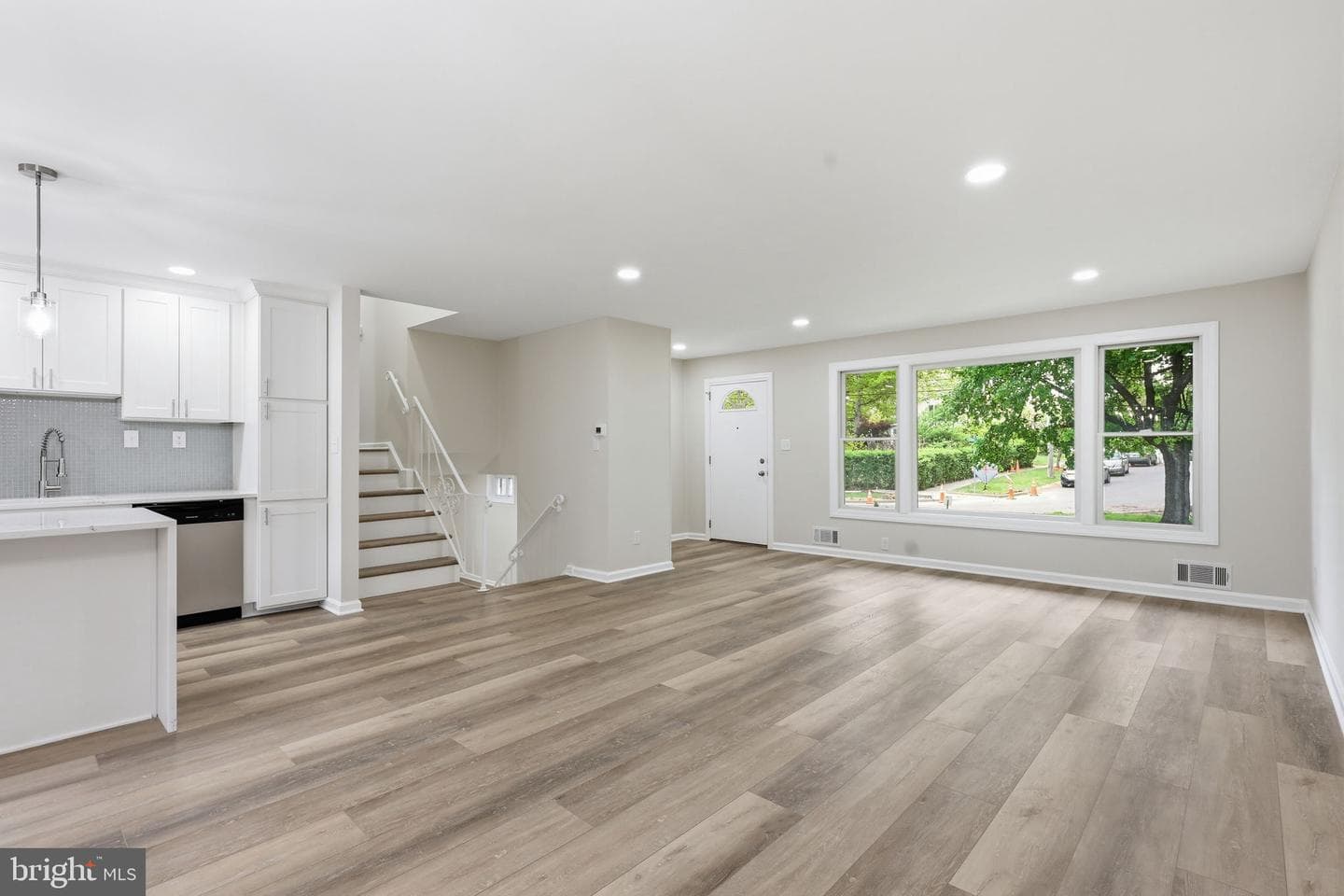 11000 Conti Place photo 13