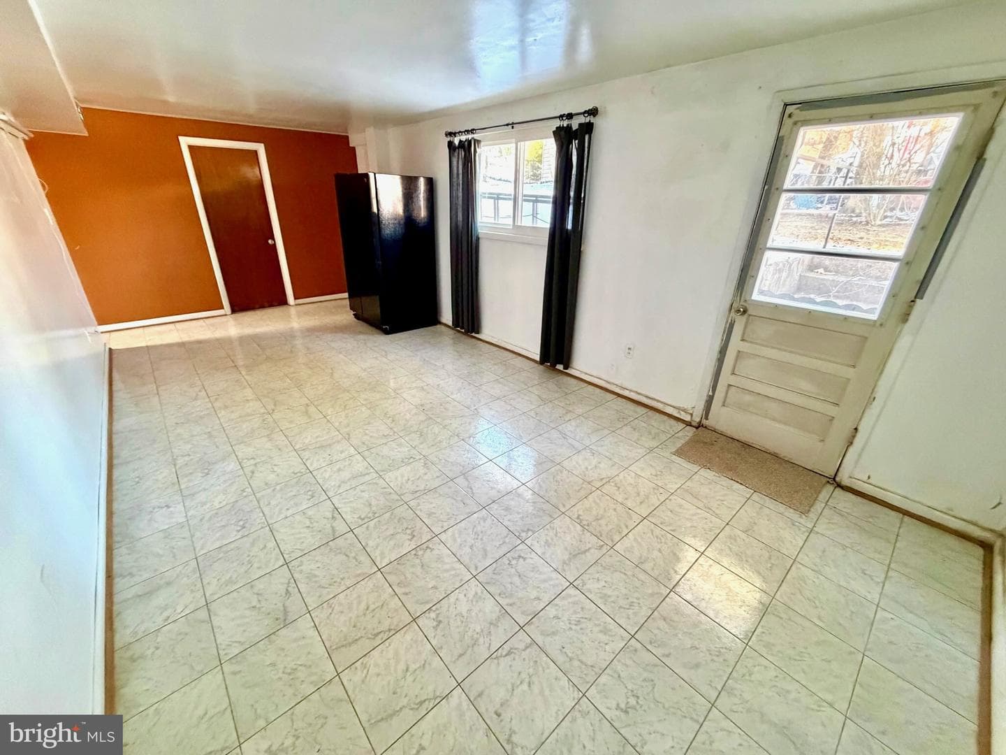 905 Playford Lane photo 39