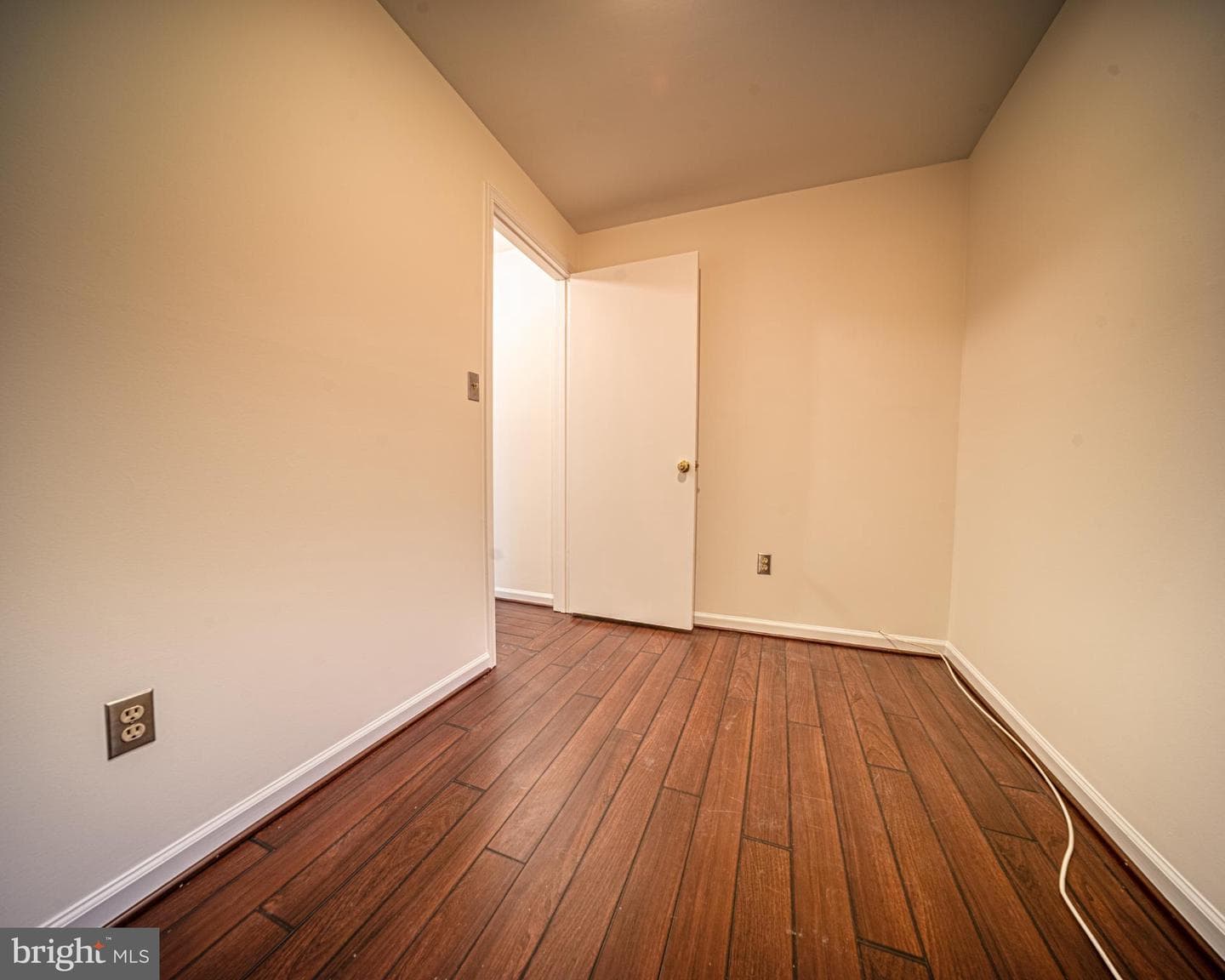 4073 Norbeck Square Drive photo 24