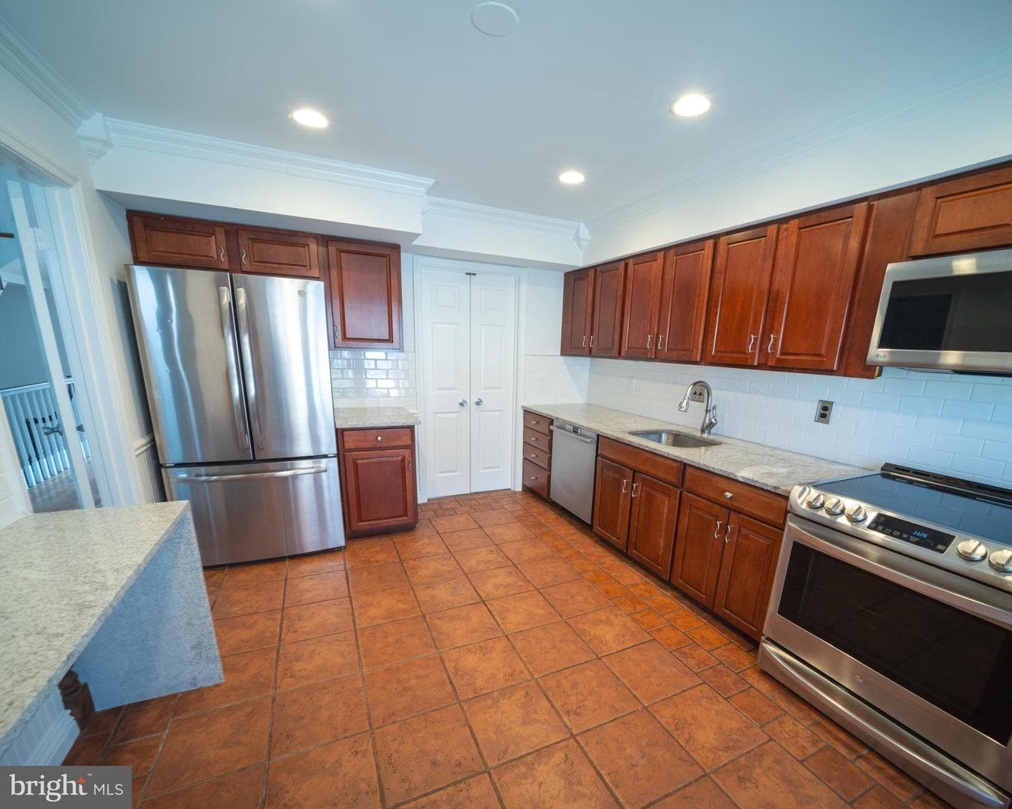 4073 Norbeck Square Drive photo 4