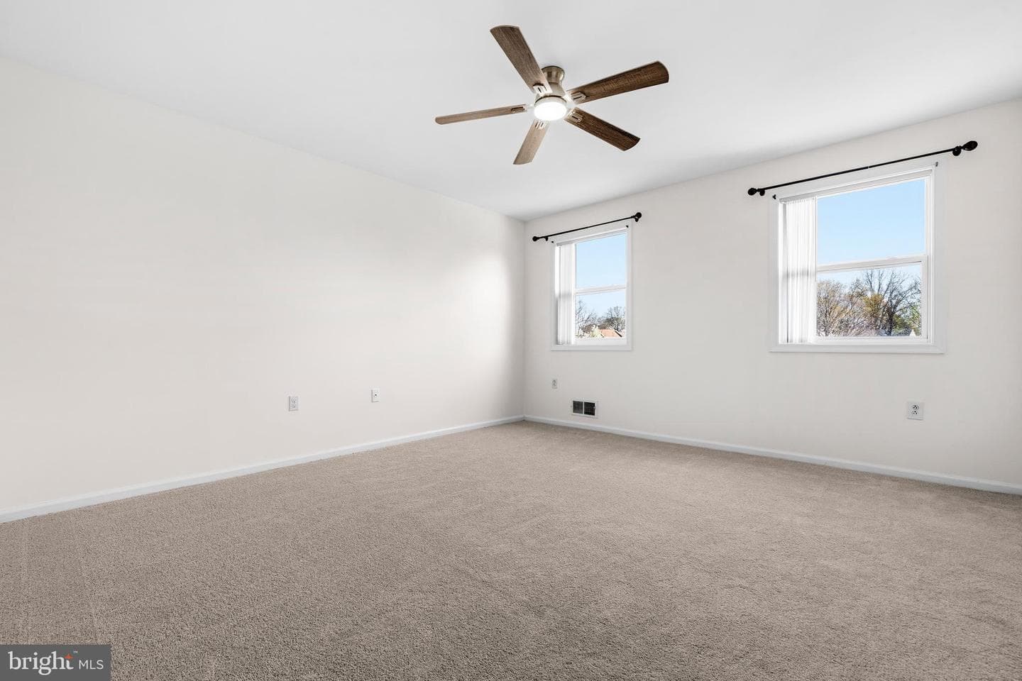 5 Coatbridge Court photo 15