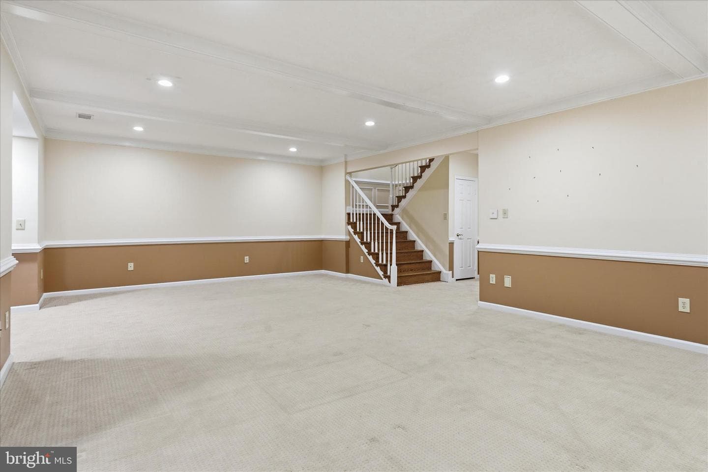16 Maplewood Park Court photo 28