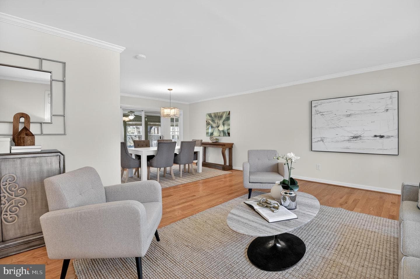 11004 Oakwood Street photo 6