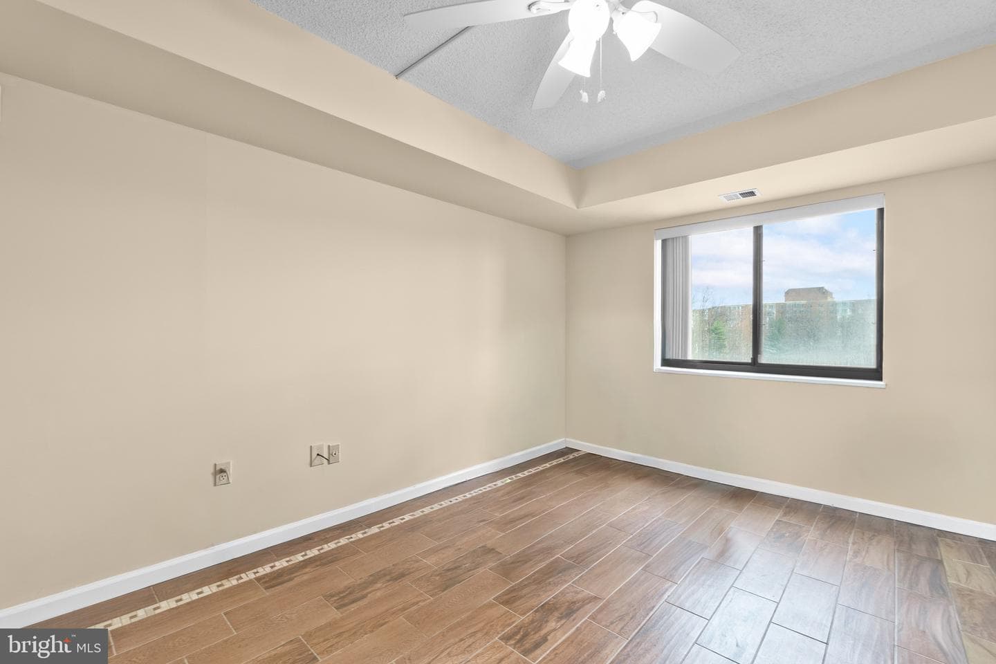 15115 Interlachen Drive #3-607 photo 16