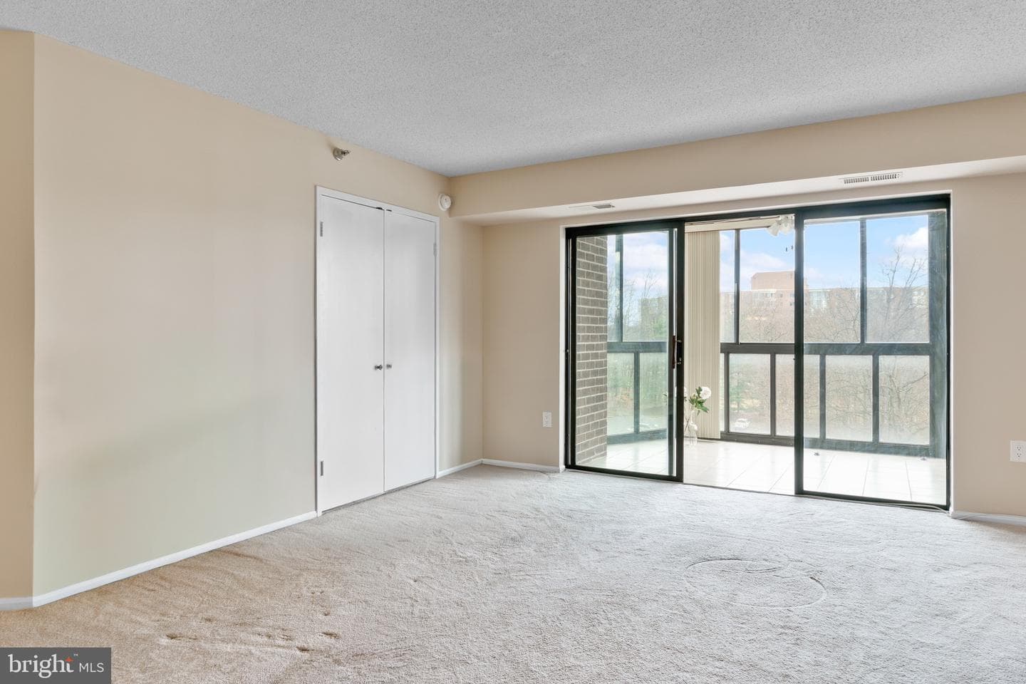 15115 Interlachen Drive #3-607 photo 18