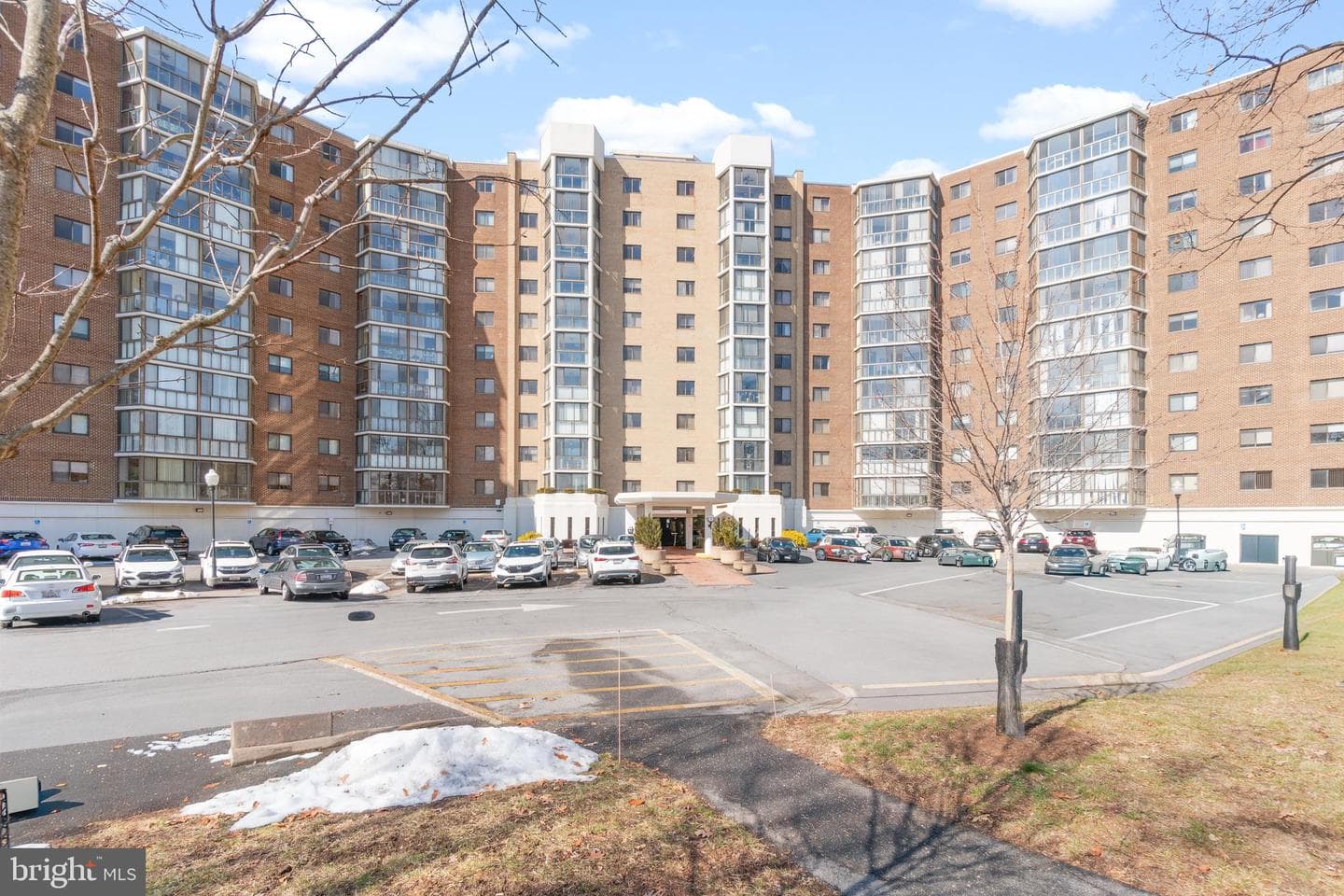 15115 Interlachen Drive #3-607 photo 2