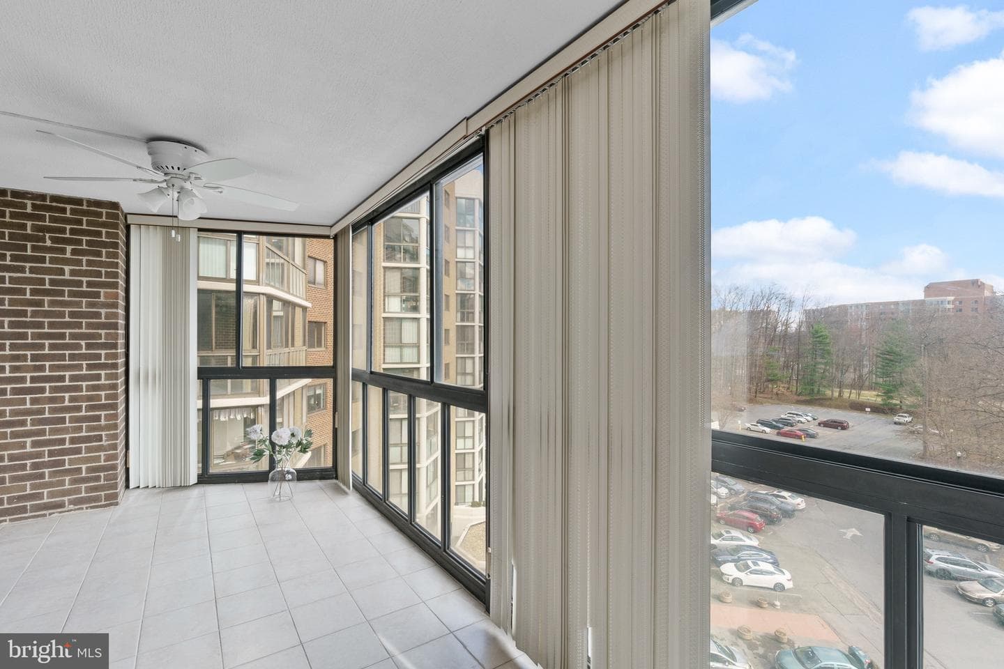 15115 Interlachen Drive #3-607 photo 7