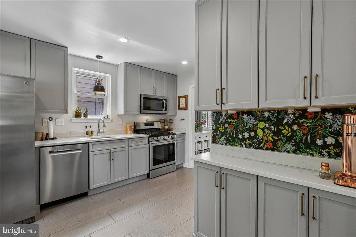 9503 Ocala Street photo 10