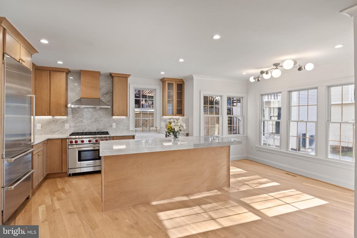 5522 Lincoln Street photo 28