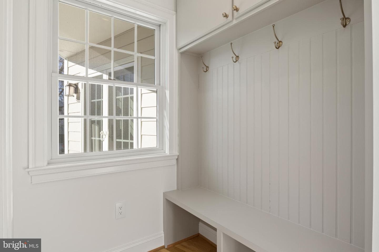 5522 Lincoln Street photo 59