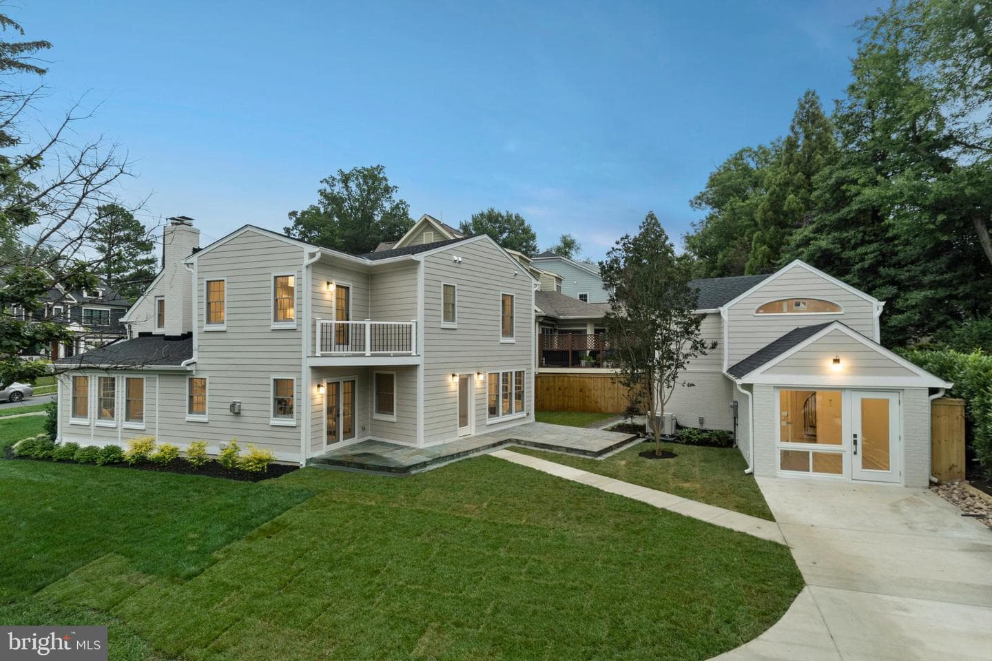 5522 Lincoln Street photo 76