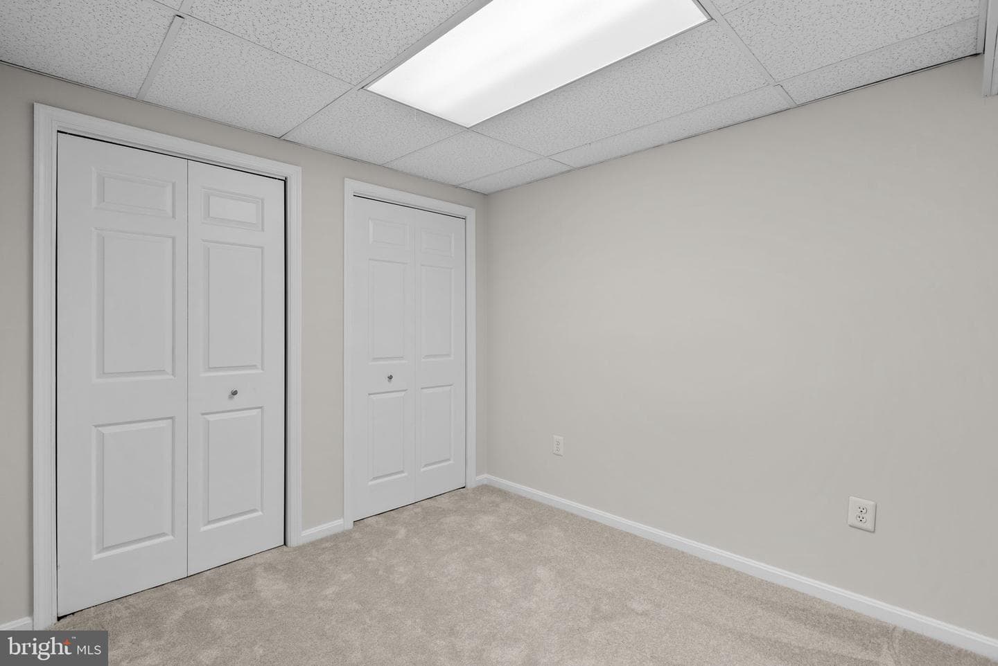 8 Seville Way photo 26