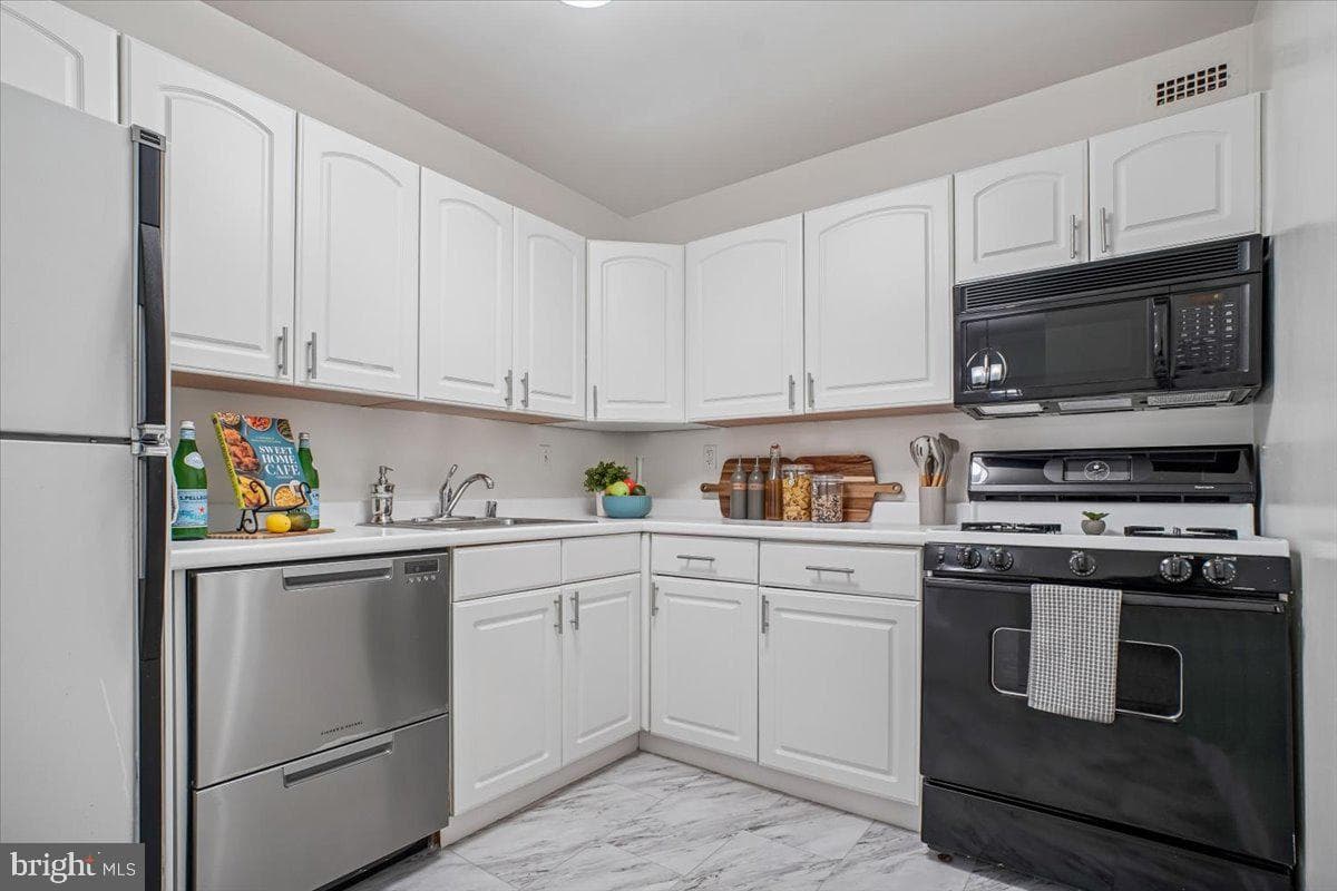 4977 Battery Lane #1-811 photo 14