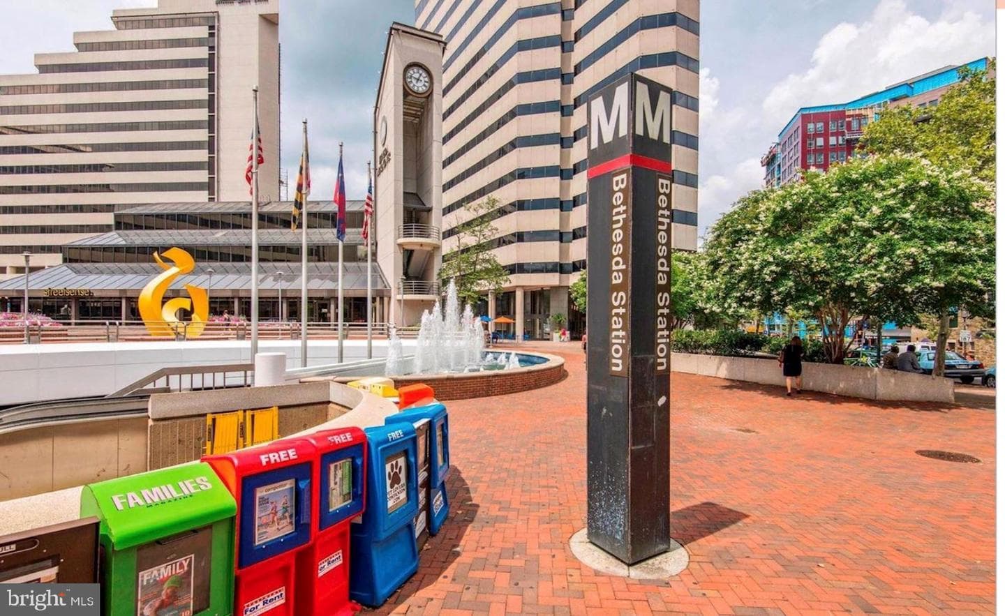4977 Battery Lane #1-811 photo 46