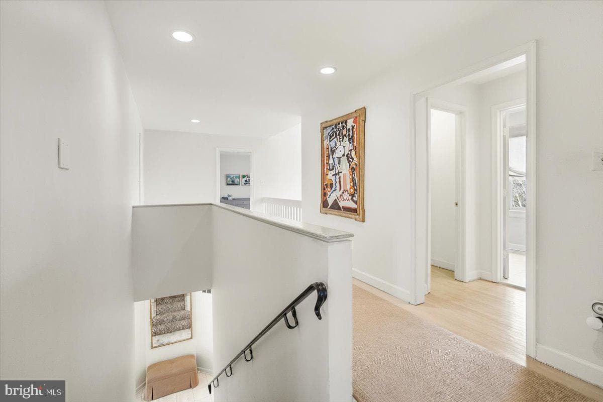 10409 Democracy Lane photo 25