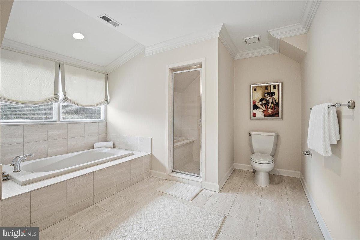 10409 Democracy Lane photo 30