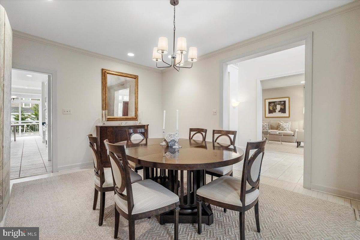 10409 Democracy Lane photo 9