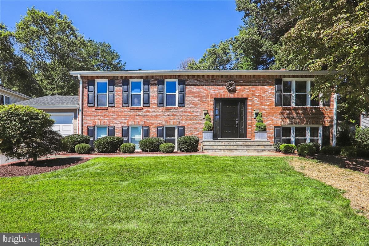 15208 Bunchberry Court photo 1