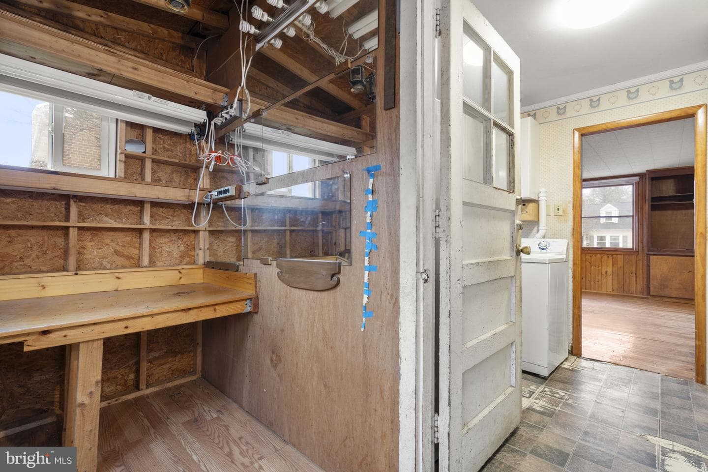 9910 Lorain Avenue photo 16